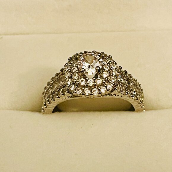 Sterling Silver 925 CZ Pave Cocktail Ring Size 6.5 with Blue Velvet Box - Picture 2 of 10